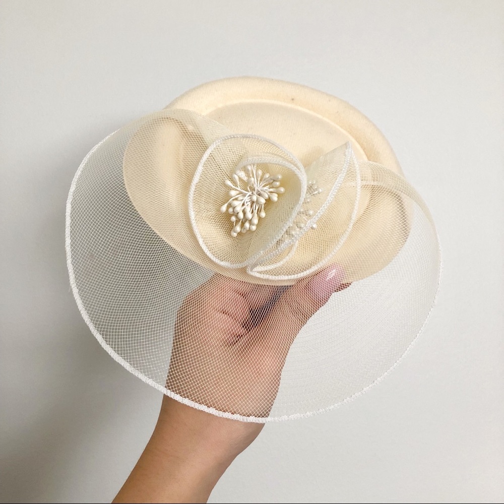 Vintage Inspired Mesh Head Piece